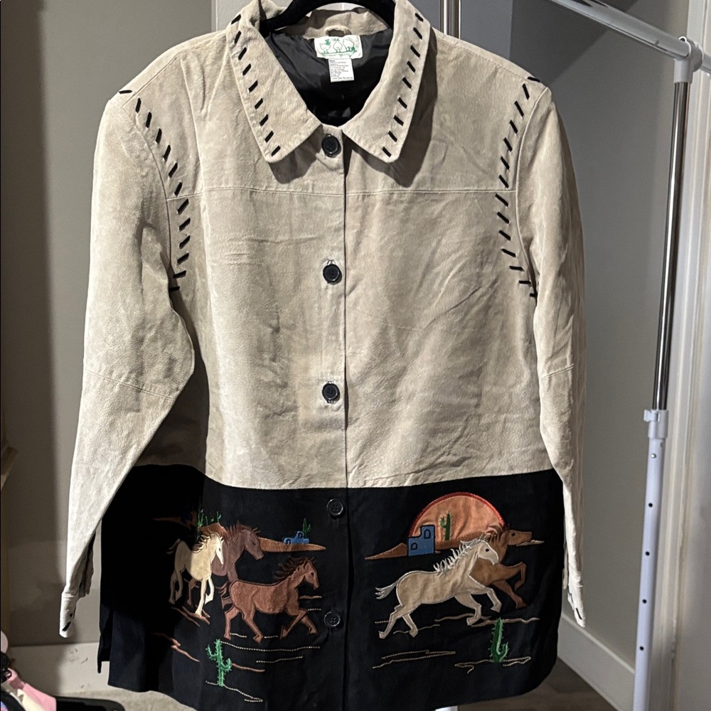 ✅Quacker Factory Beige and Black Embroidered Utility Jacket